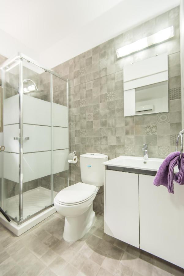 Sea View Flat 301 Apartment Larnaca Exterior photo
